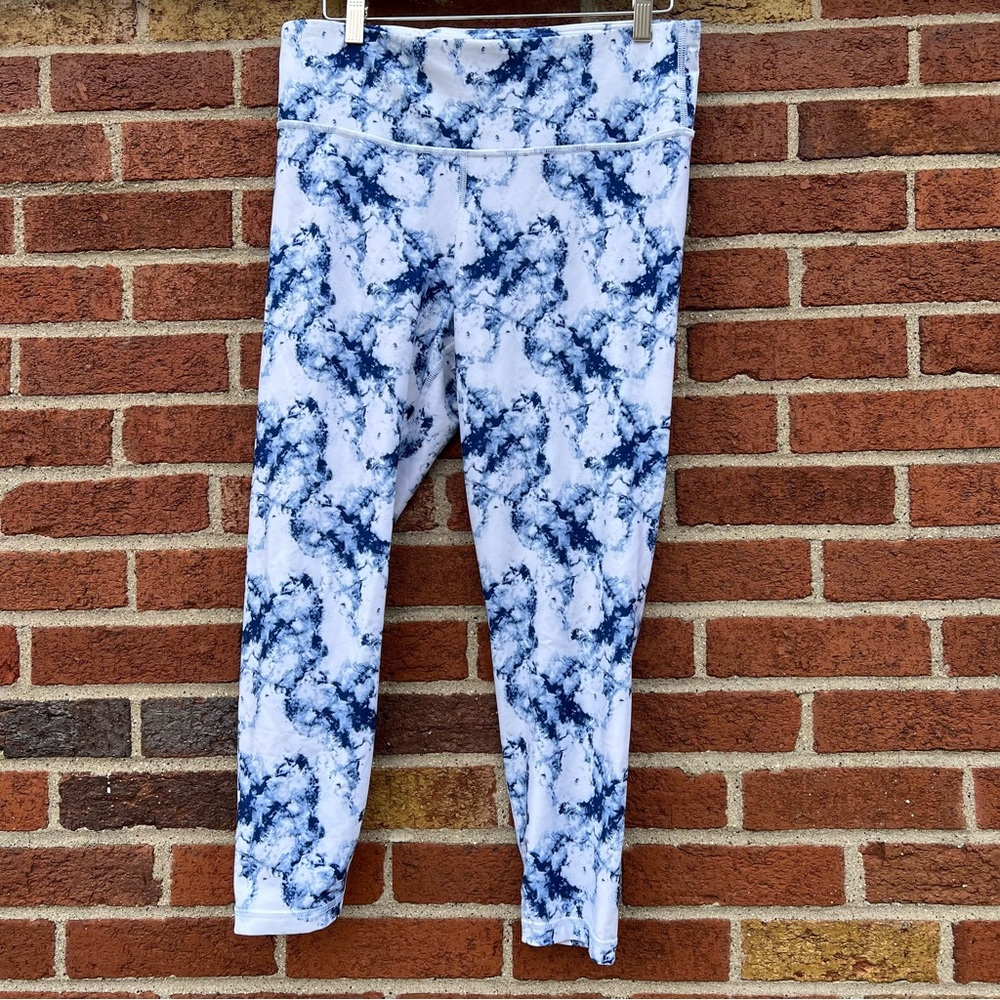 GapFit Womens Active Blackout Technology 7/8 Leggings TidyingO White Blue